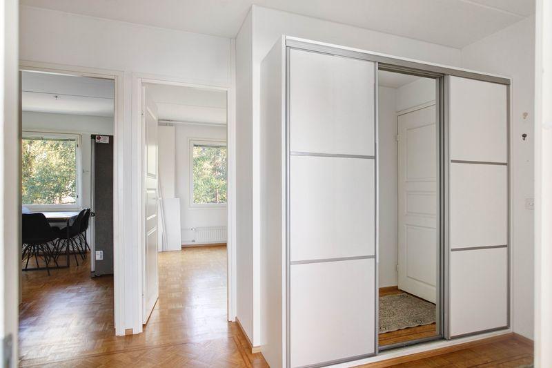 Kukinkuja 4, Martinlaakso, Vantaa