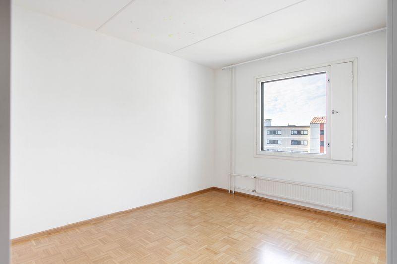 Kukinkuja 4, Martinlaakso, Vantaa