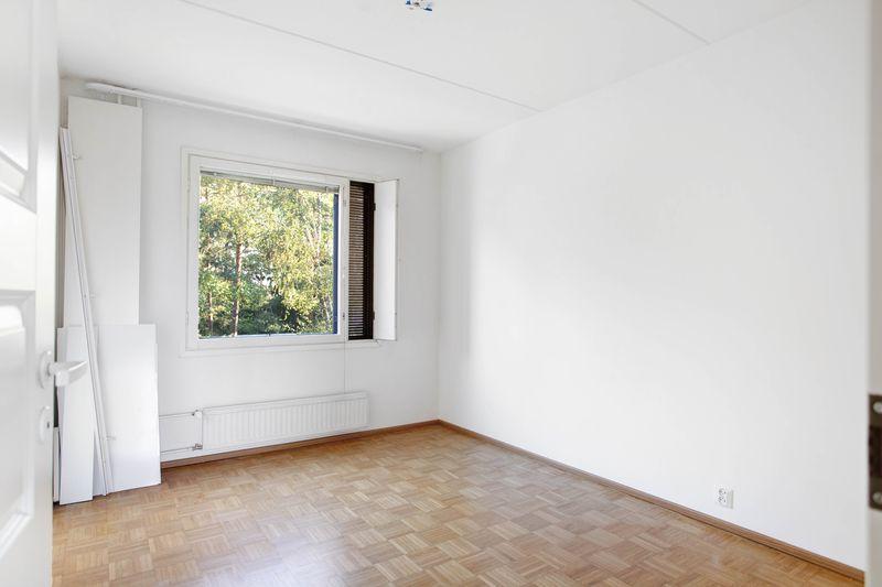 Kukinkuja 4, Martinlaakso, Vantaa