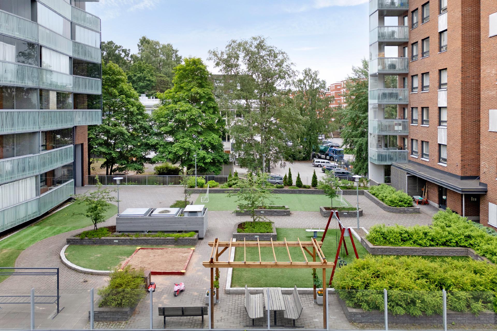 Mestarinkatu 8, Leppävaara, Espoo