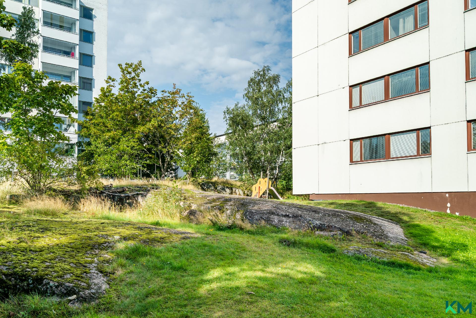 Yläkiventie 3, Myllypuro, Helsinki