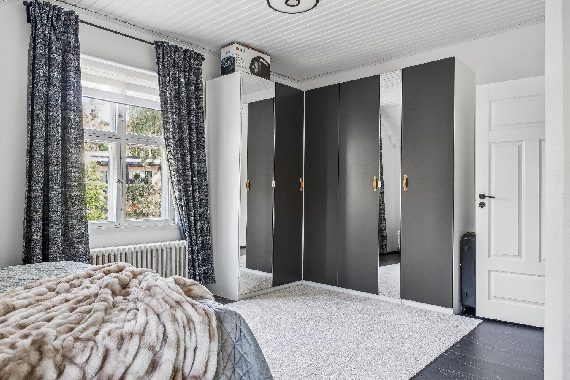 Veräjäpellonkatu 8, Leppävaara, Espoo