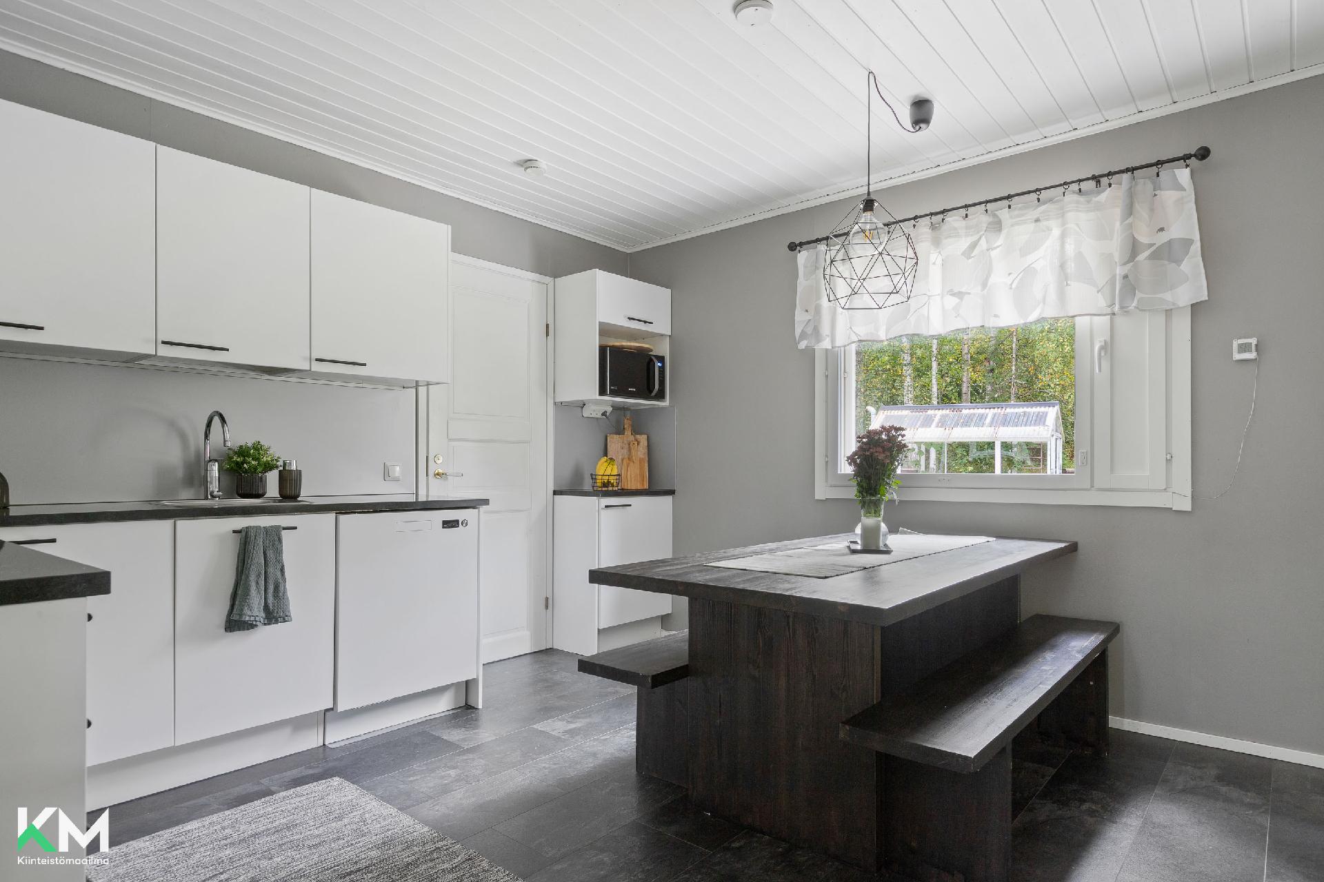 Hammontie 27, Hatsina, Hollola