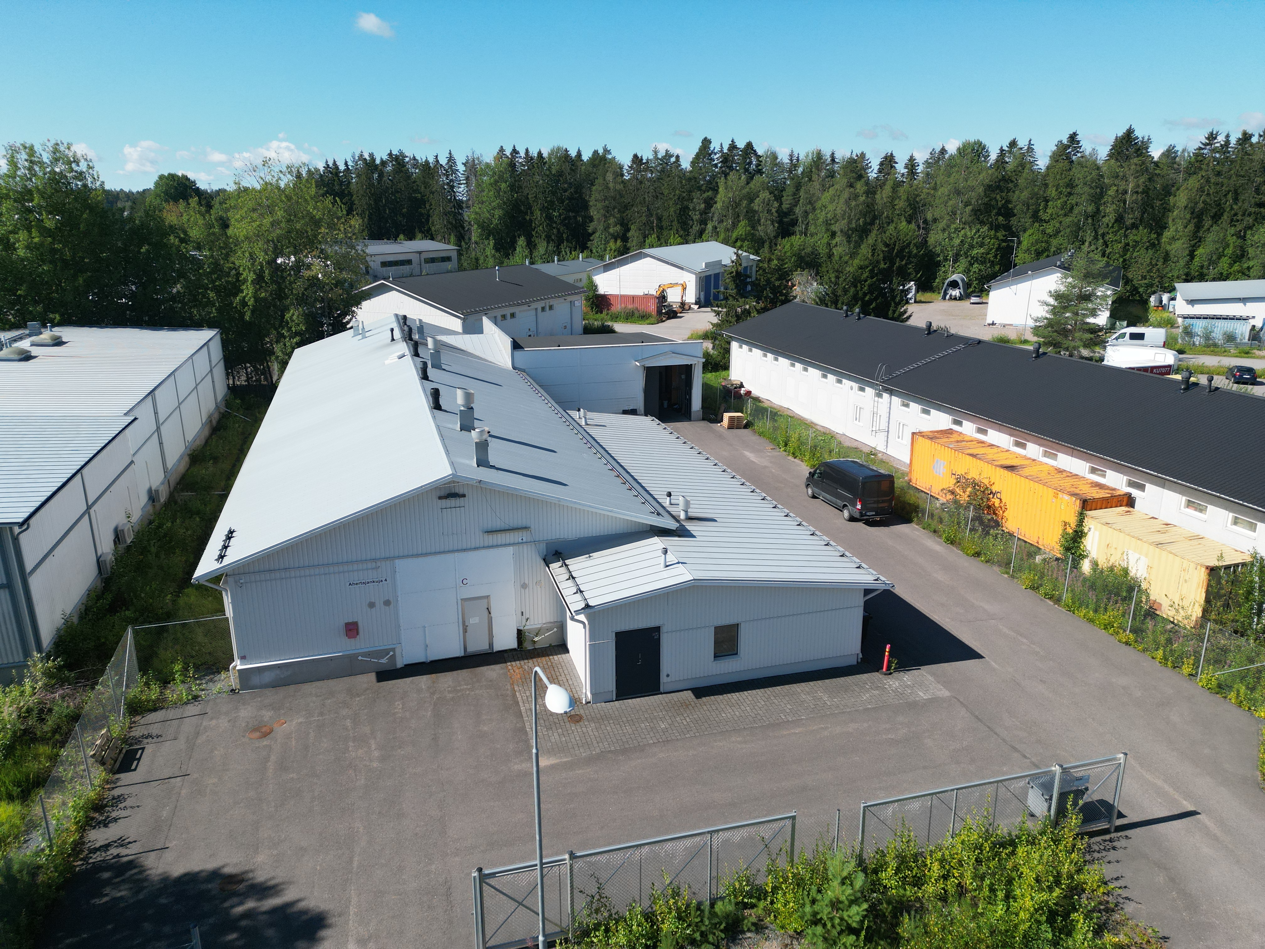 Ahertajankuja 4, Järvenpää