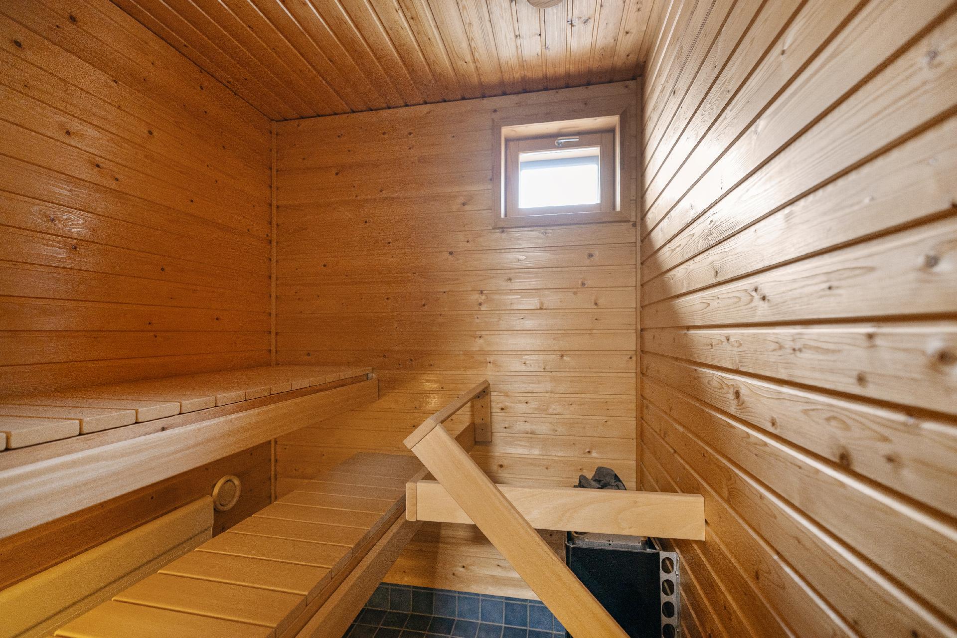 Ikkunallinen sauna
