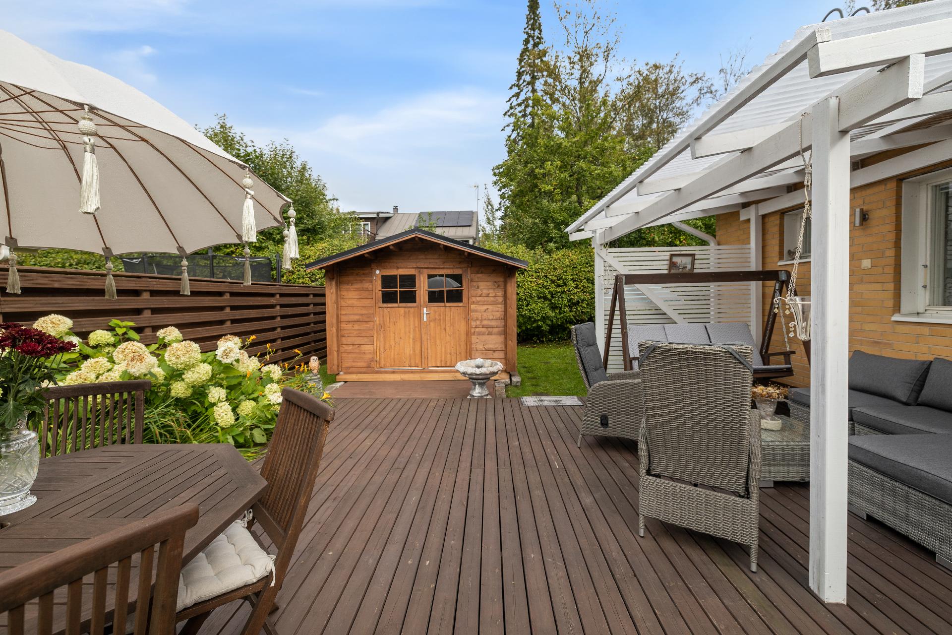 Osa tiloista on katettu