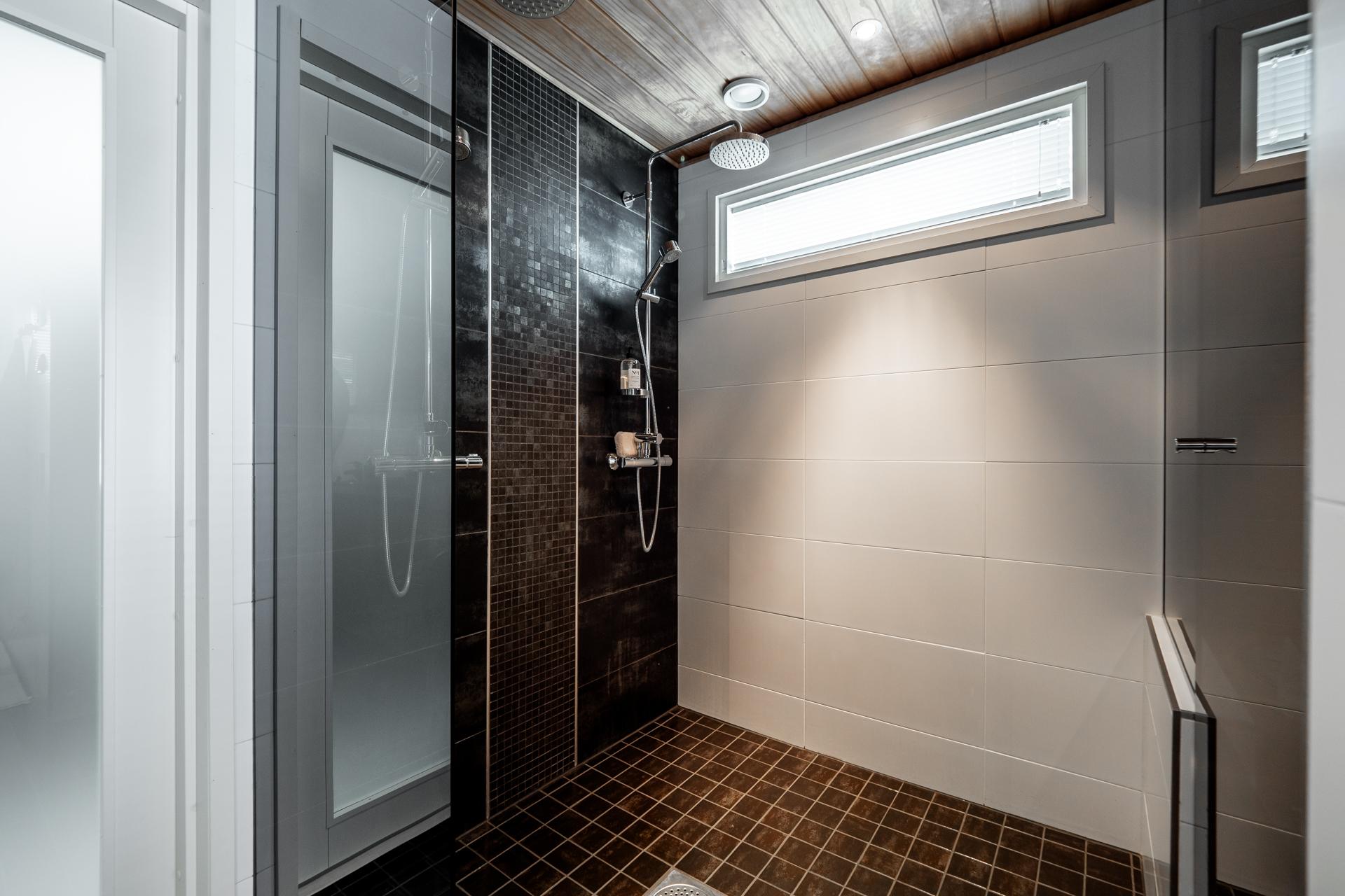 Juoksukuja 3, Kivikkokangas, Oulu