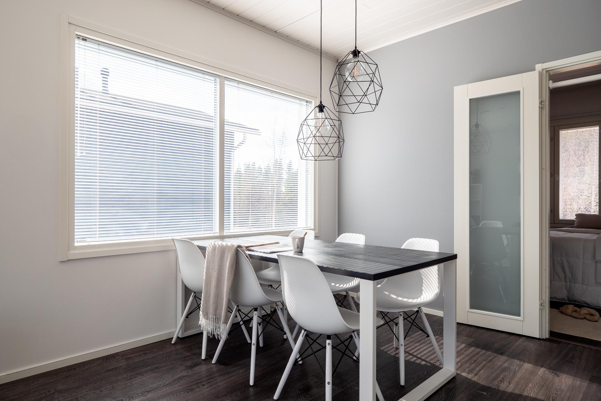 Juoksukuja 3, Kivikkokangas, Oulu