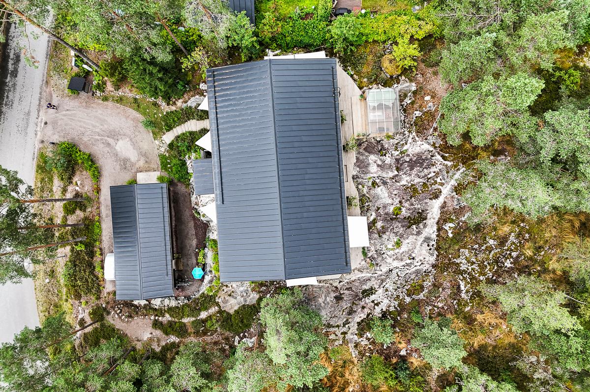 Käärmetie 20, Karjaa, Raasepori