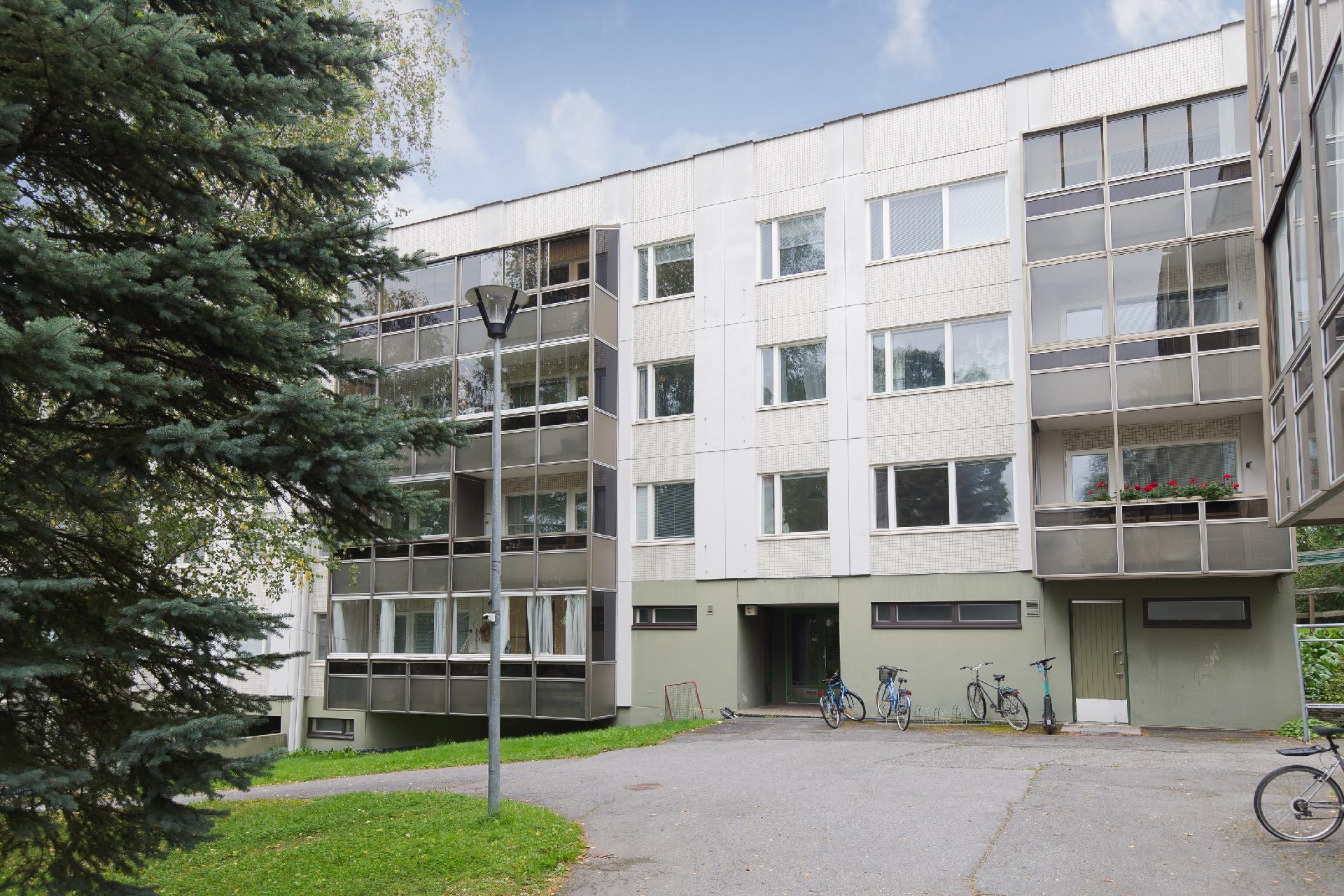 Solkikatu 4, Kaukajärvi, Tampere