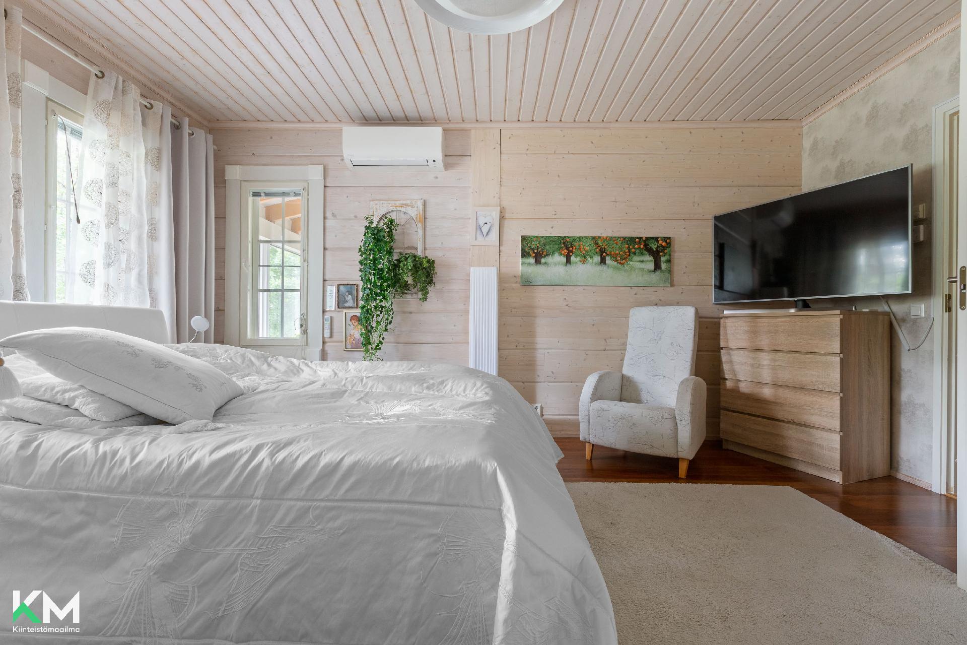 Tainiontie 11, Jokivarsi, Hartola