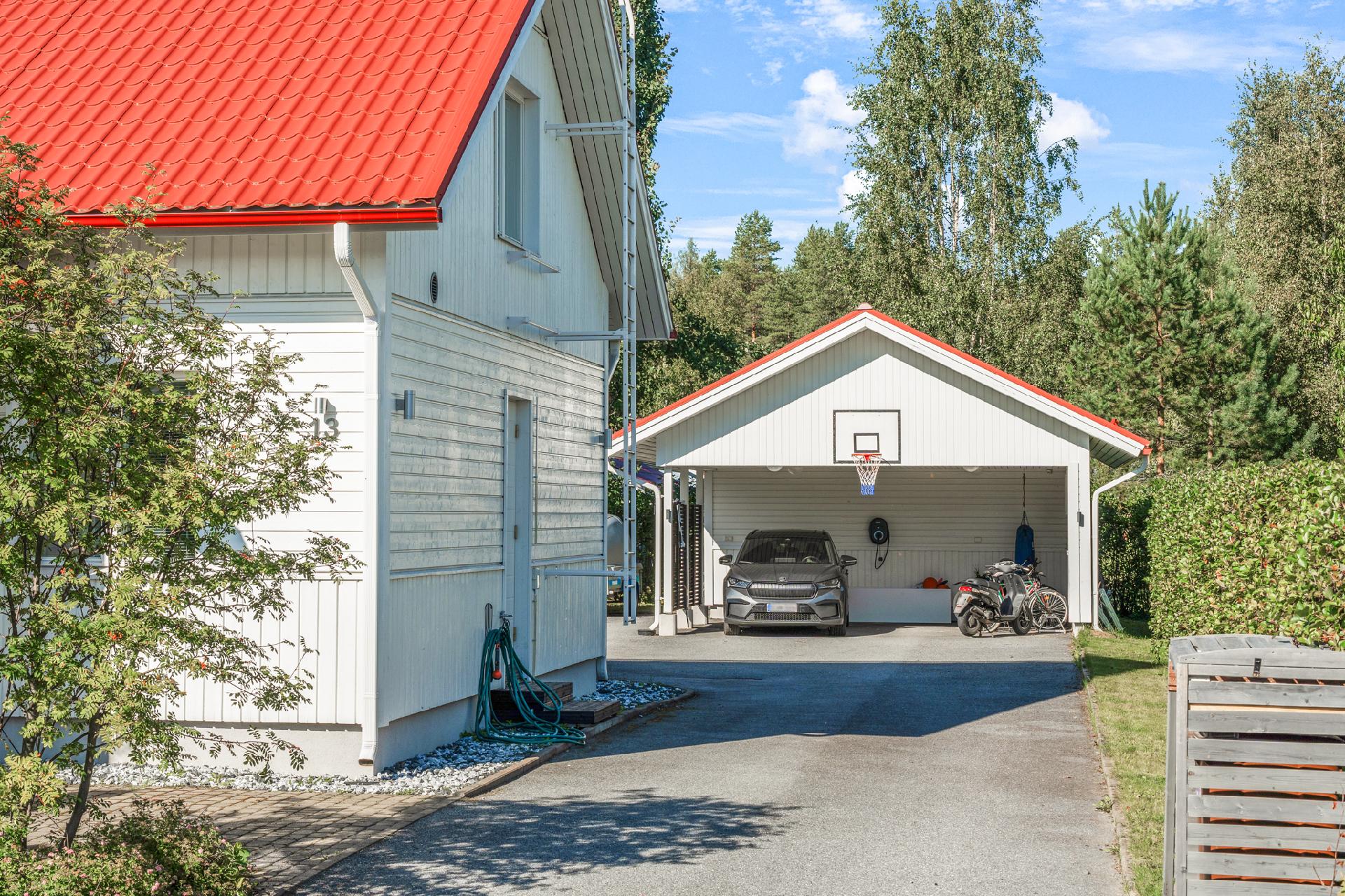 Harakankellontie 13, Rantakylä, Joensuu