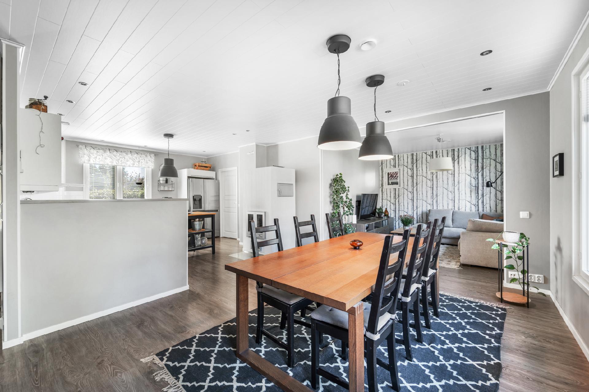 Harakankellontie 13, Rantakylä, Joensuu