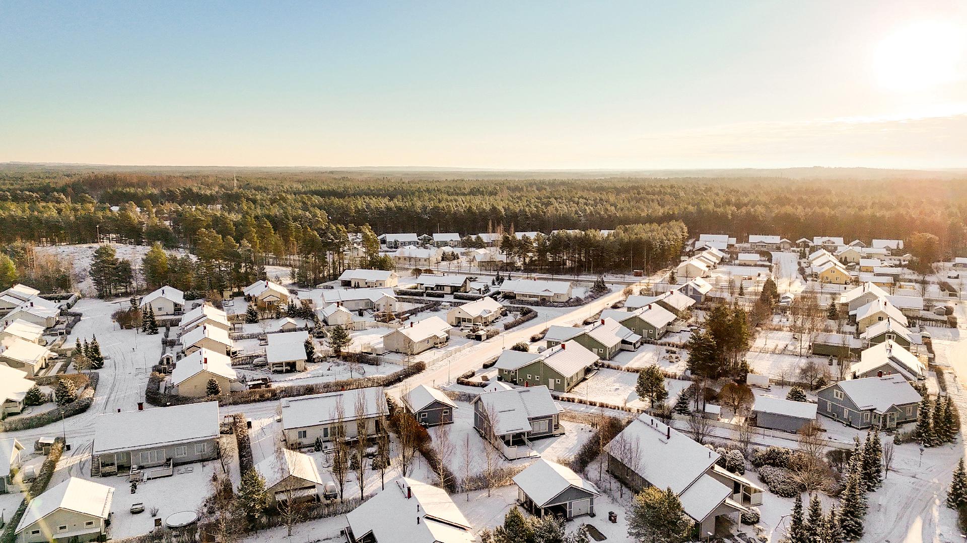 Harakankellontie 13, Rantakylä, Joensuu