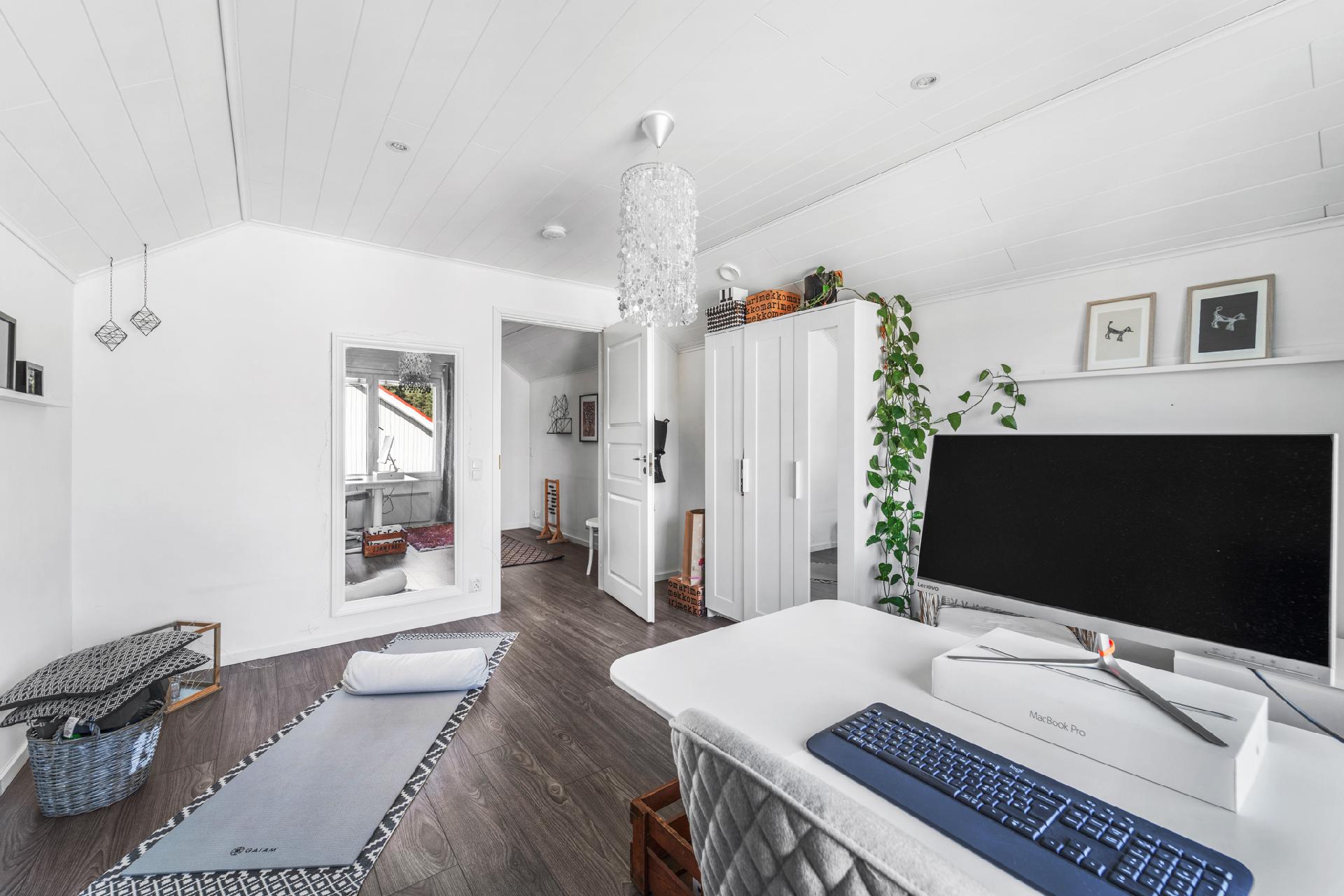 Harakankellontie 13, Rantakylä, Joensuu