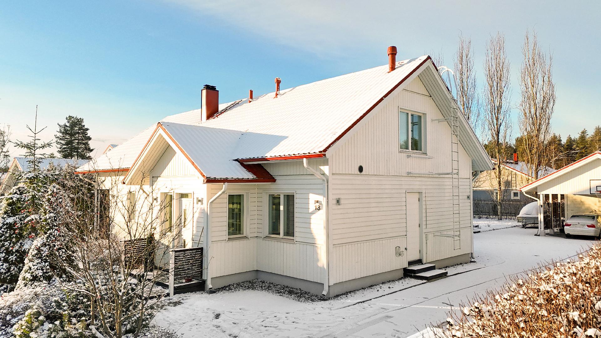 Harakankellontie 13, Rantakylä, Joensuu