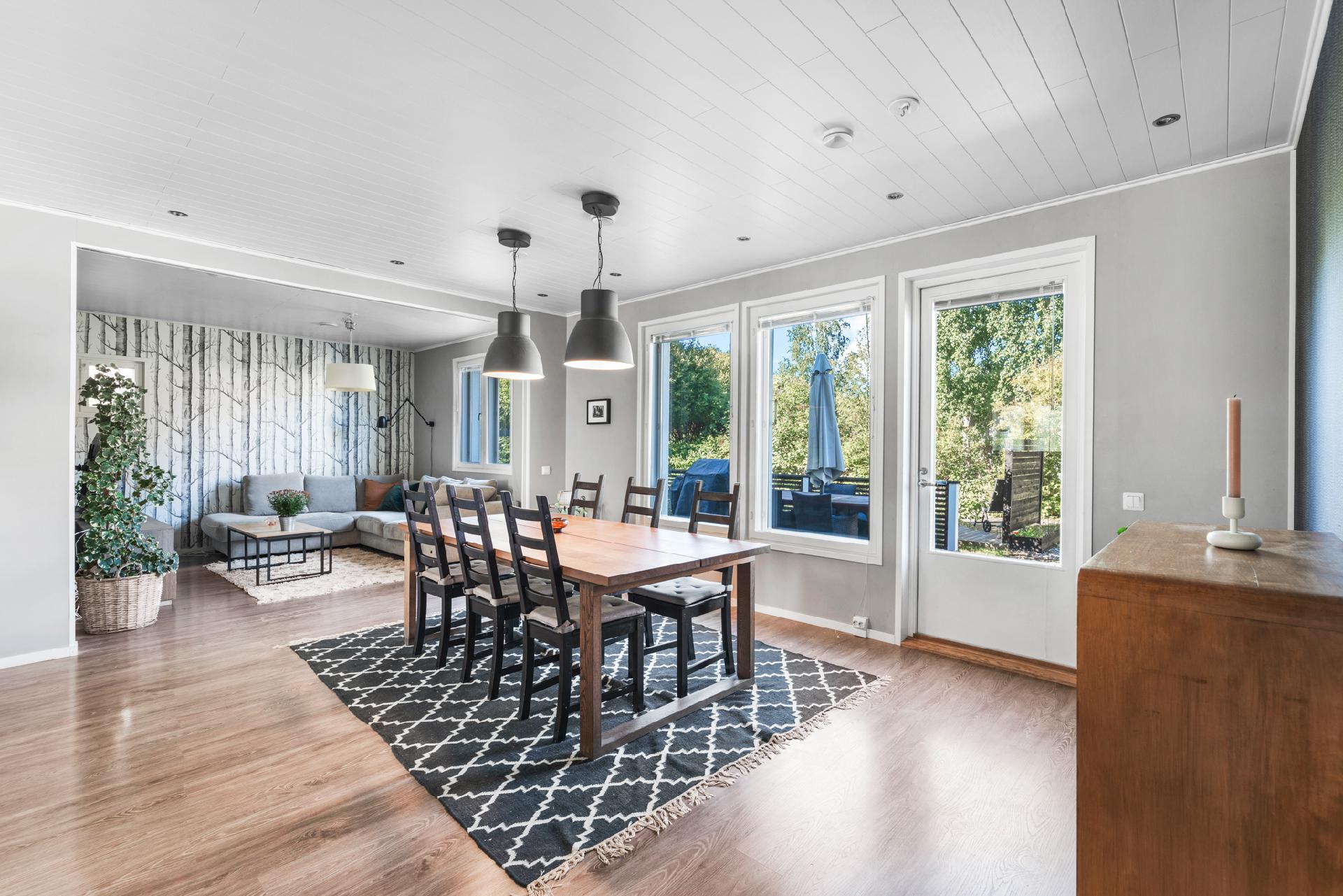 Harakankellontie 13, Rantakylä, Joensuu