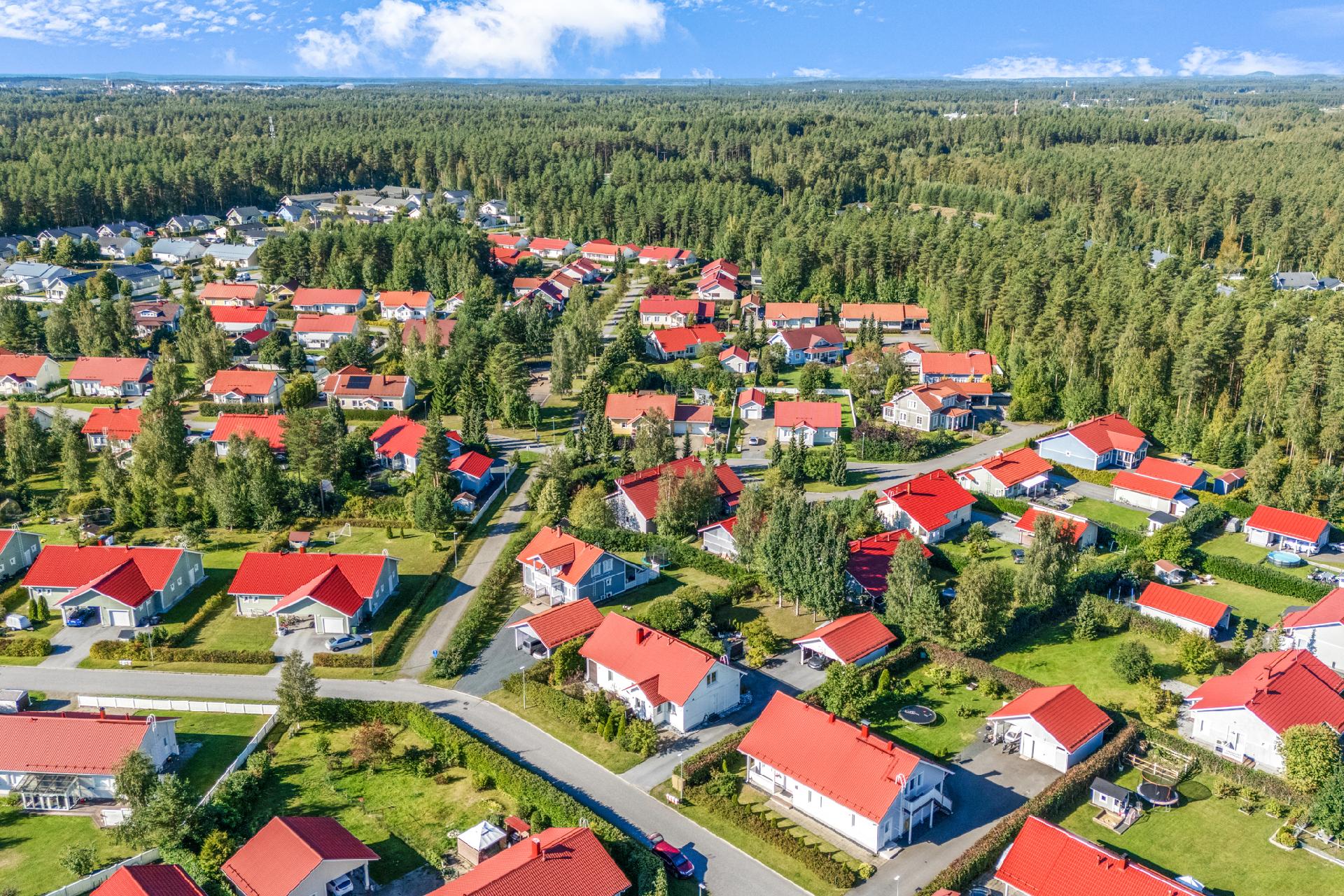 Harakankellontie 13, Rantakylä, Joensuu