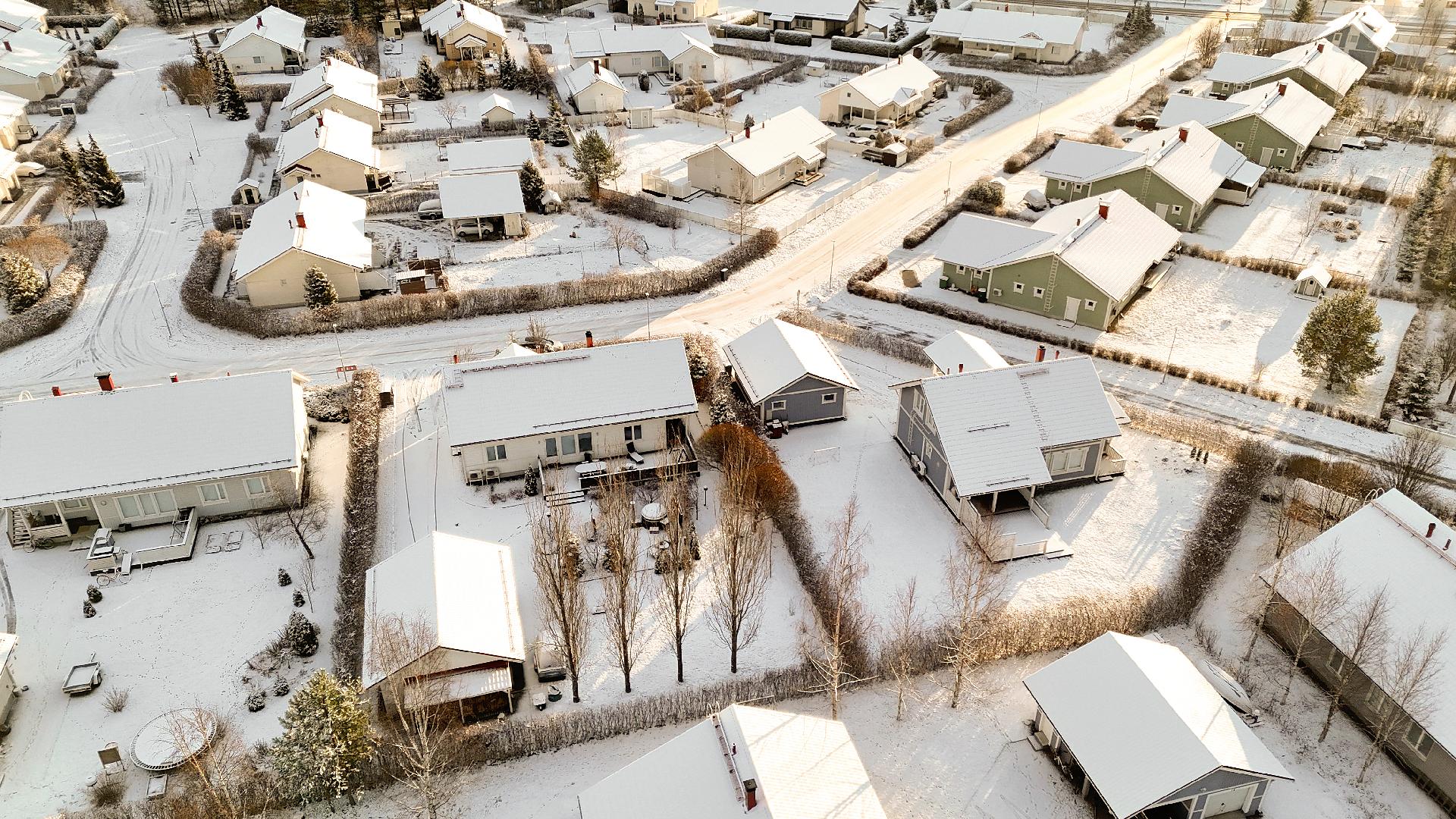 Harakankellontie 13, Rantakylä, Joensuu