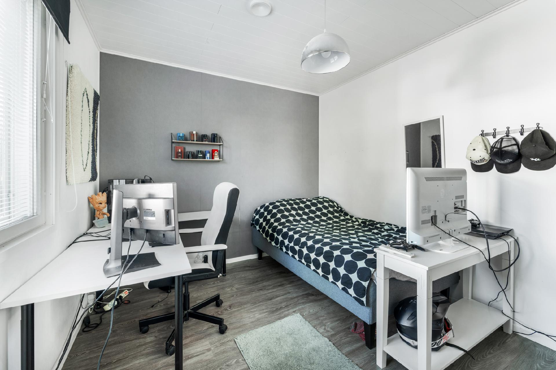 Harakankellontie 13, Rantakylä, Joensuu