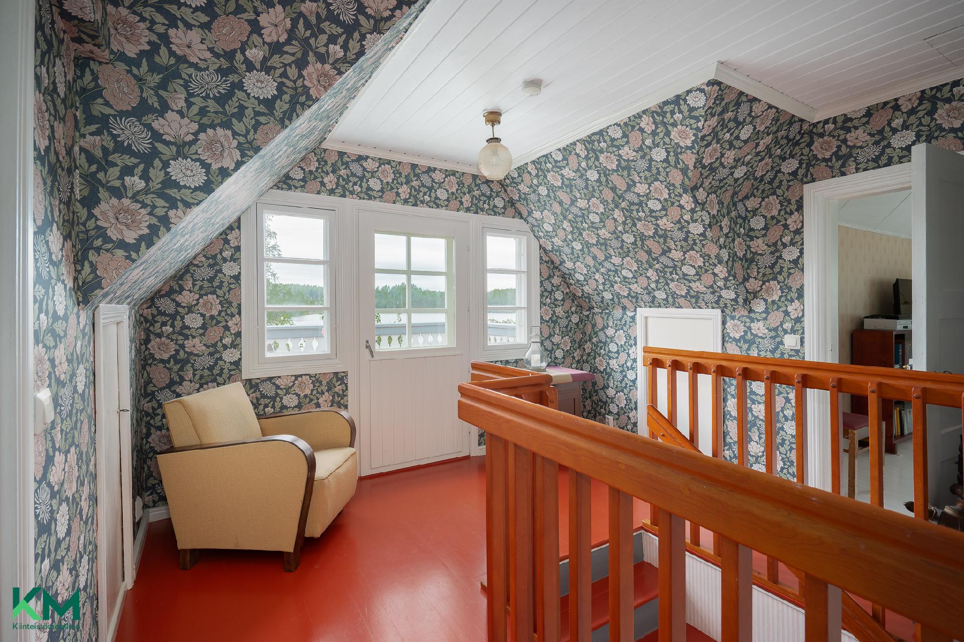 Lepolankuja 10, Tapiala, Kuhmoinen