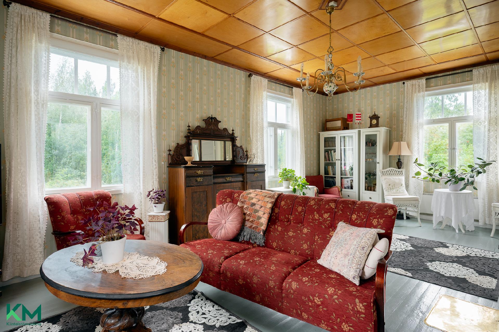 Lepolankuja 10, Tapiala, Kuhmoinen