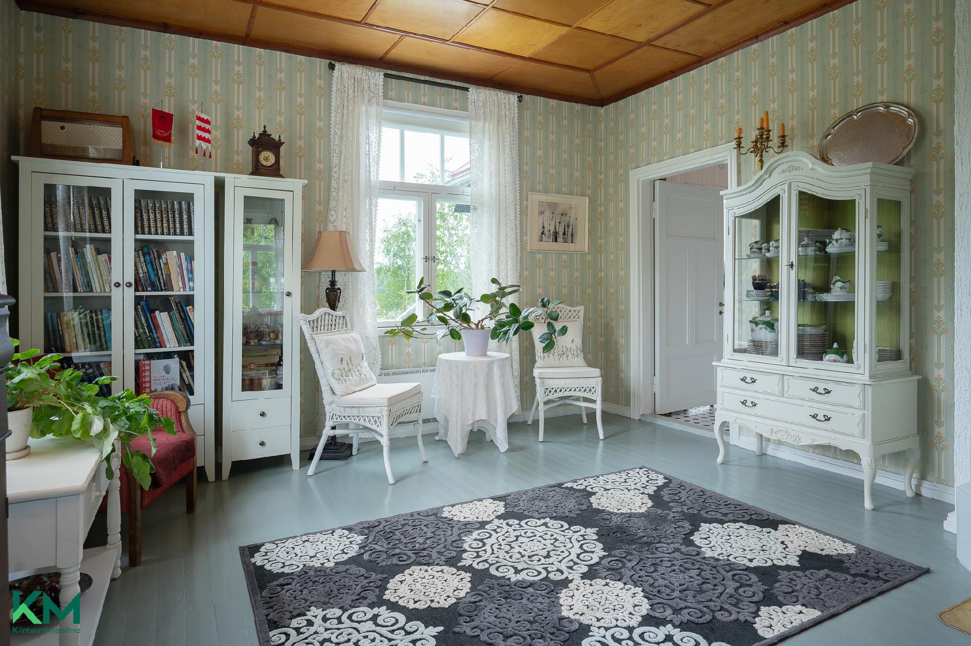 Lepolankuja 10, Tapiala, Kuhmoinen