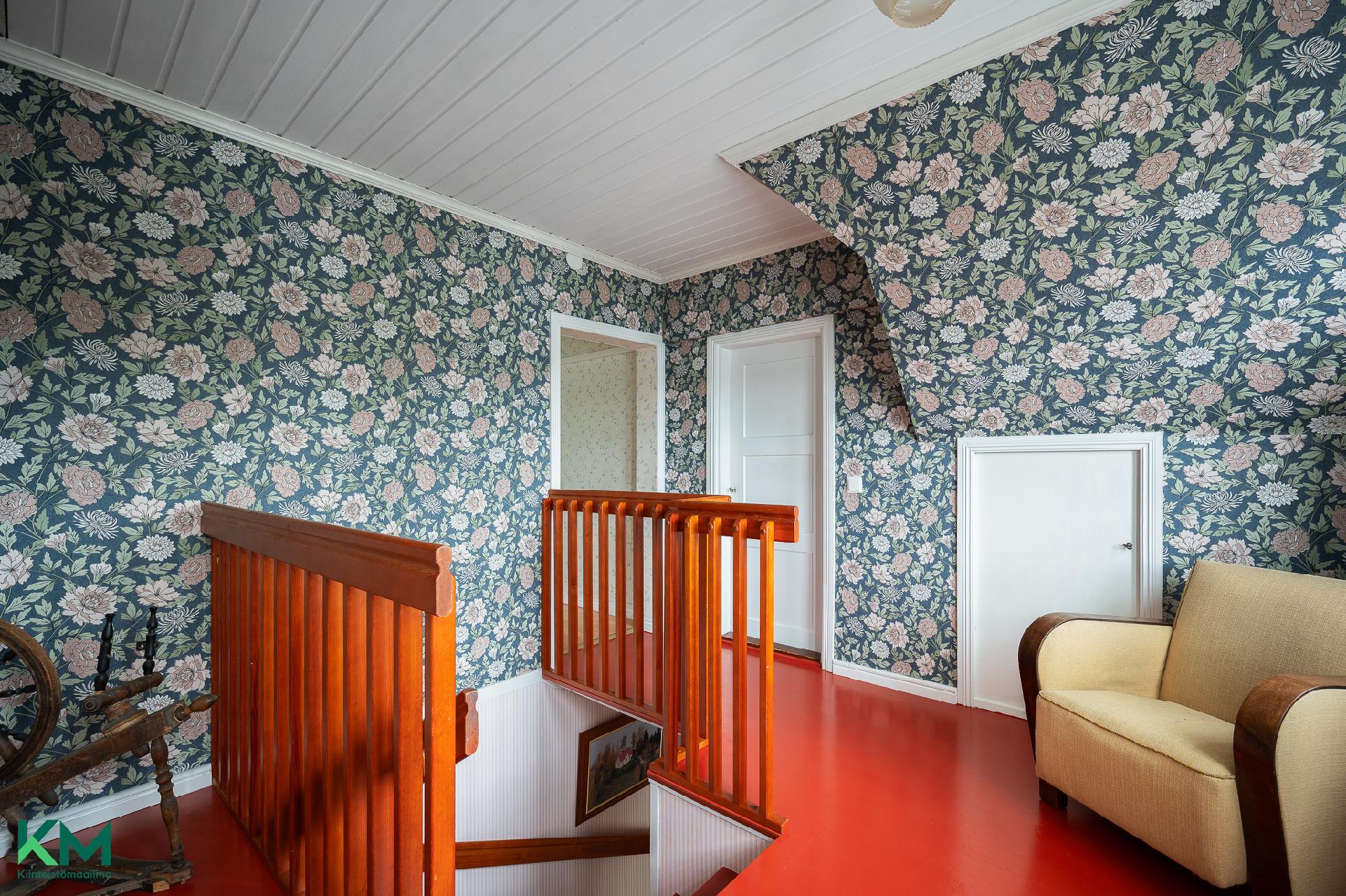 Lepolankuja 10, Tapiala, Kuhmoinen