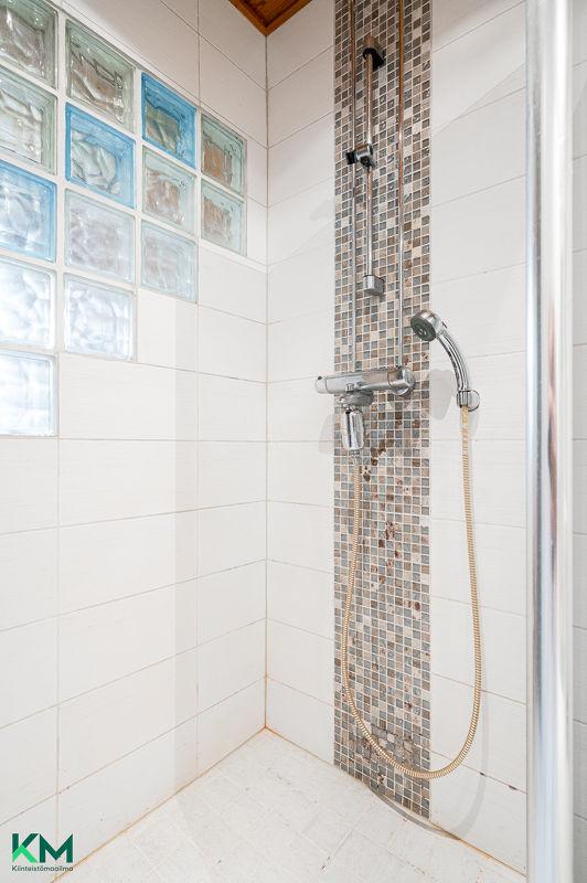 Laulurastaantie 14, Nastola-Villähde, Lahti