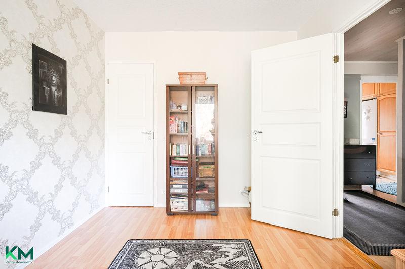 Laulurastaantie 14, Nastola-Villähde, Lahti