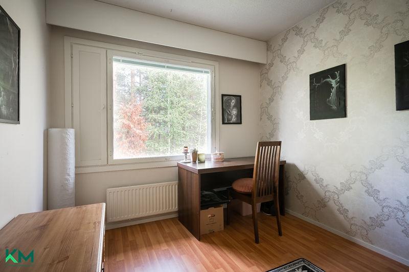 Laulurastaantie 14, Nastola-Villähde, Lahti