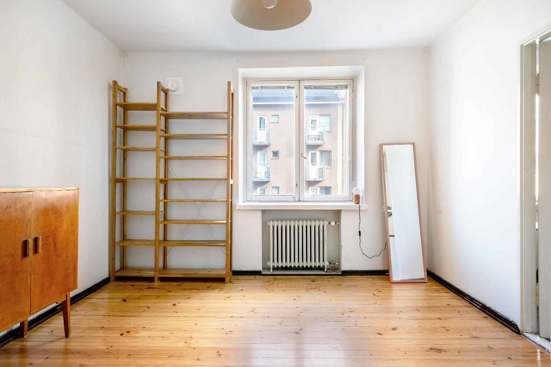 Läpitalon huoneisto