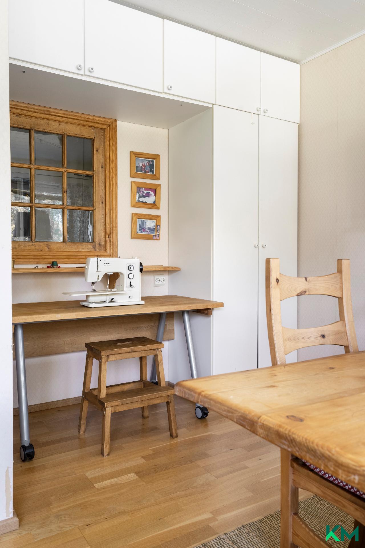 Ompelupaikka soveltuu muuhunkin käyttöön - Syplatsen lämpar sig även för andra sysslor. 