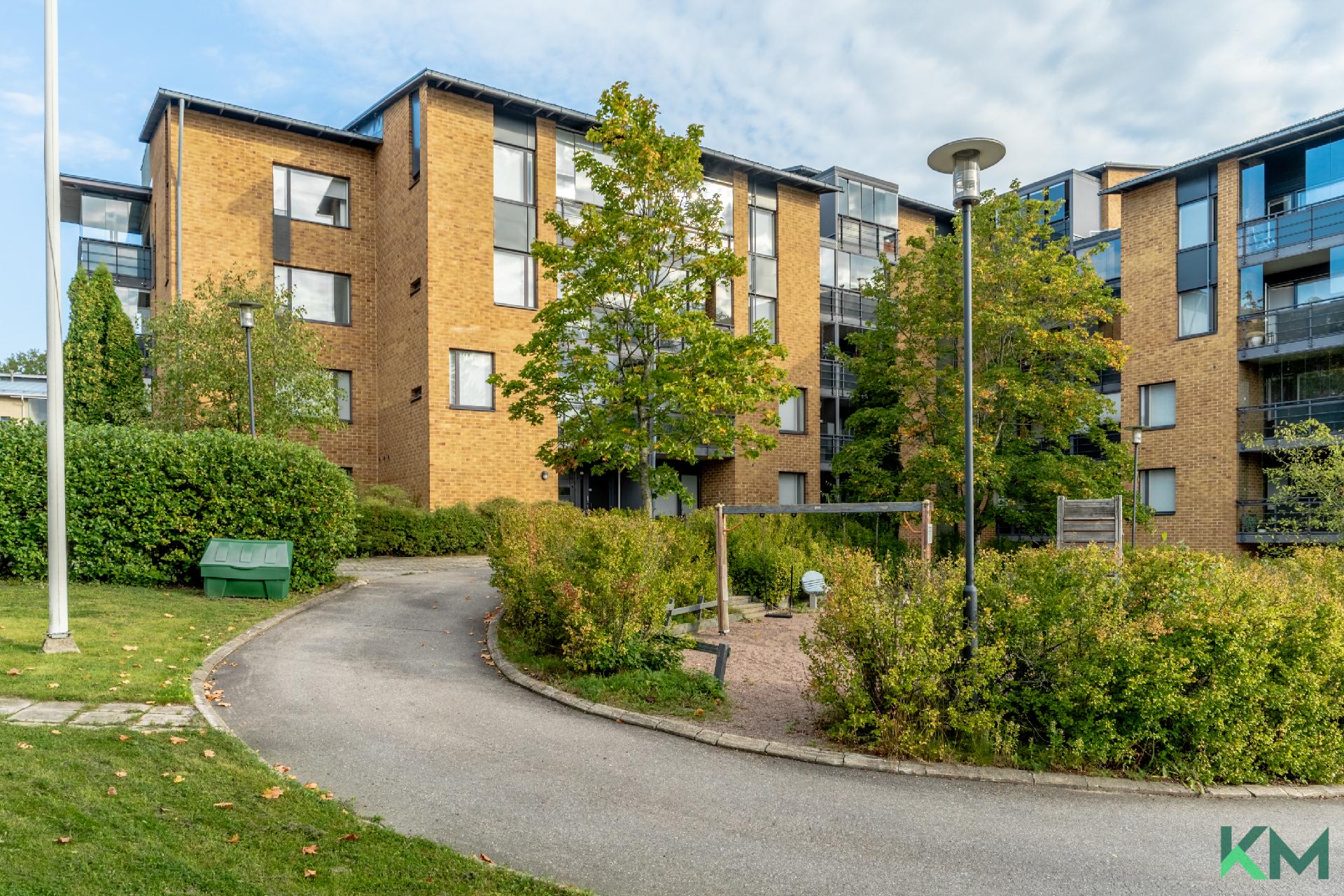 Aapramintie 6, Kaivoksela, Vantaa