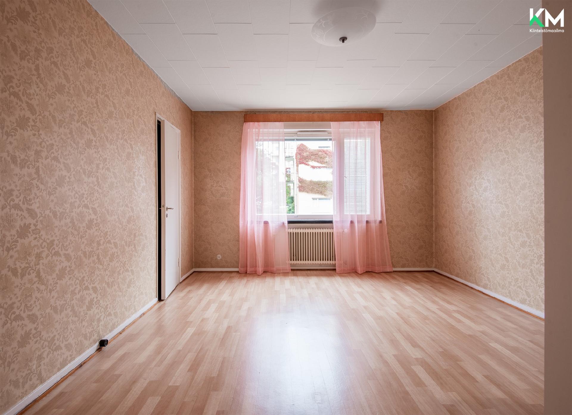 Tiilentekijänkatu 5, Martti, Turku