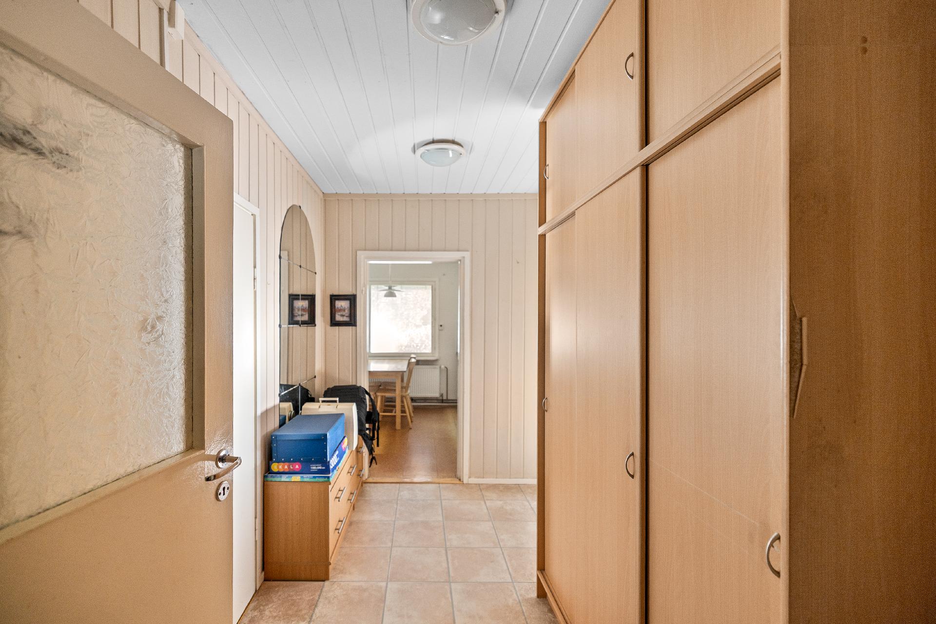 Peltotie 21, Niinikangas, Kerava