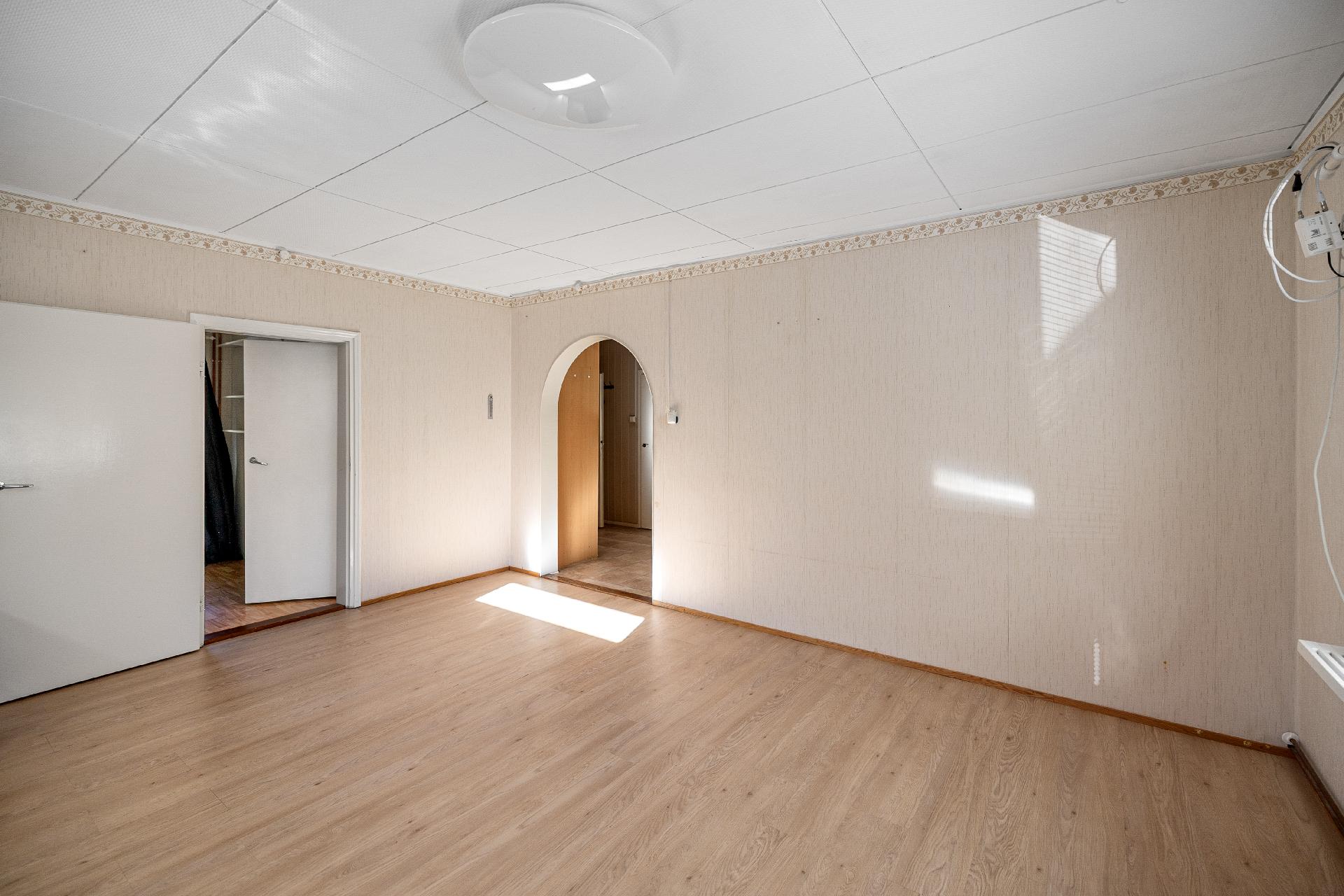 Peltotie 21, Niinikangas, Kerava