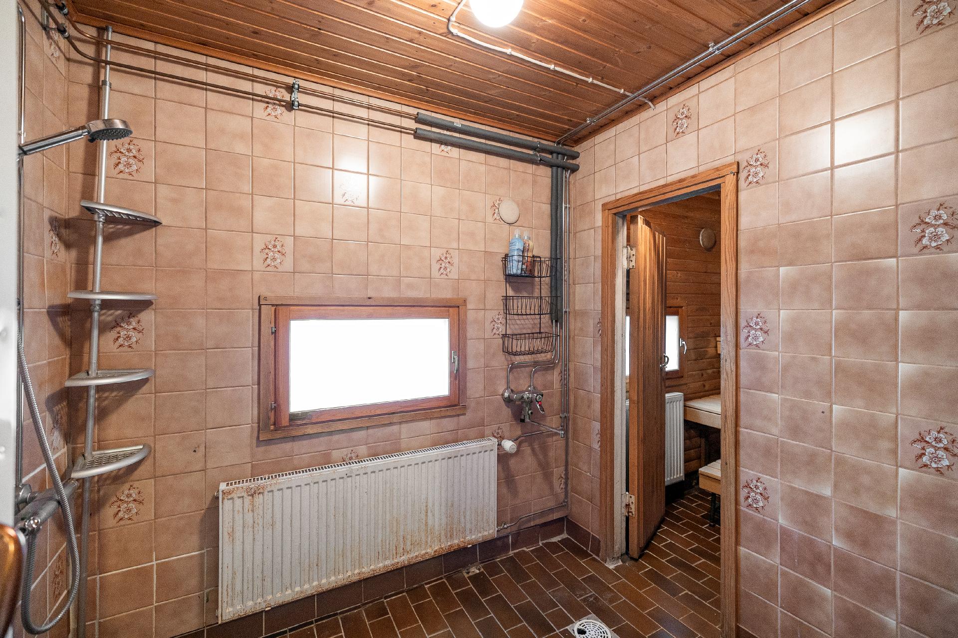 Peltotie 21, Niinikangas, Kerava