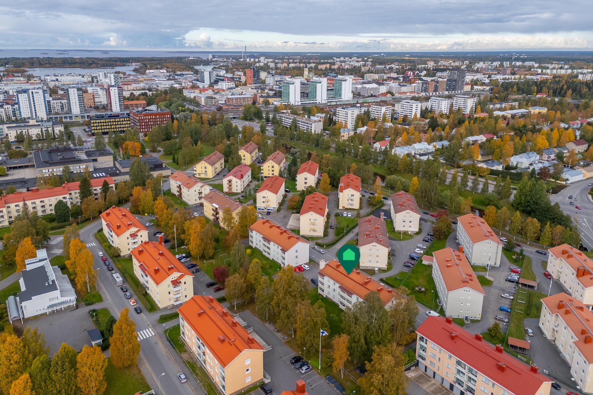 Hakakatu 12, Karjasilta, Oulu