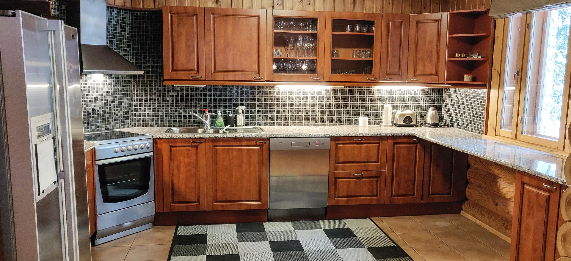 Hovimäenraitti 9, Tahkovuori, Kuopio