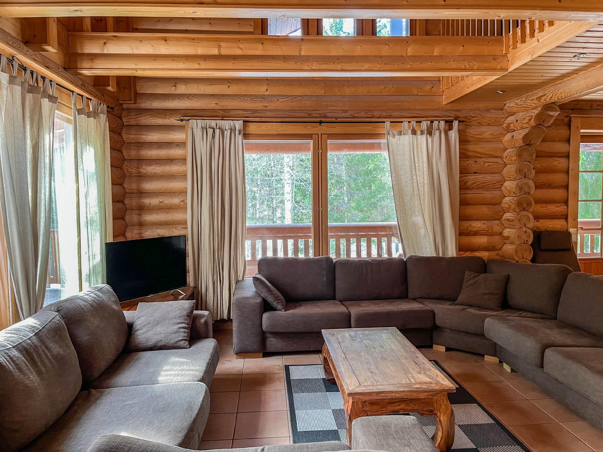 Hovimäenraitti 9, Tahkovuori, Kuopio