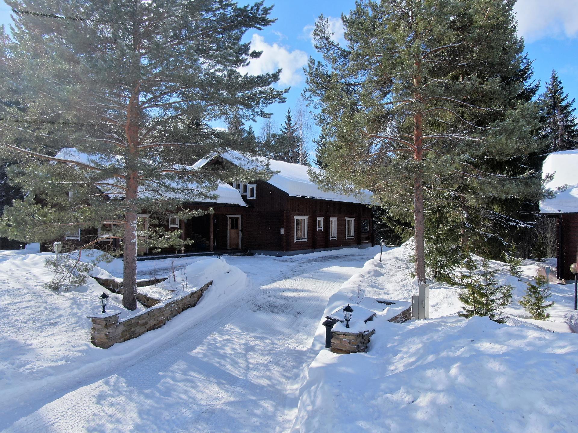 Hovimäenraitti 9, Tahkovuori, Kuopio