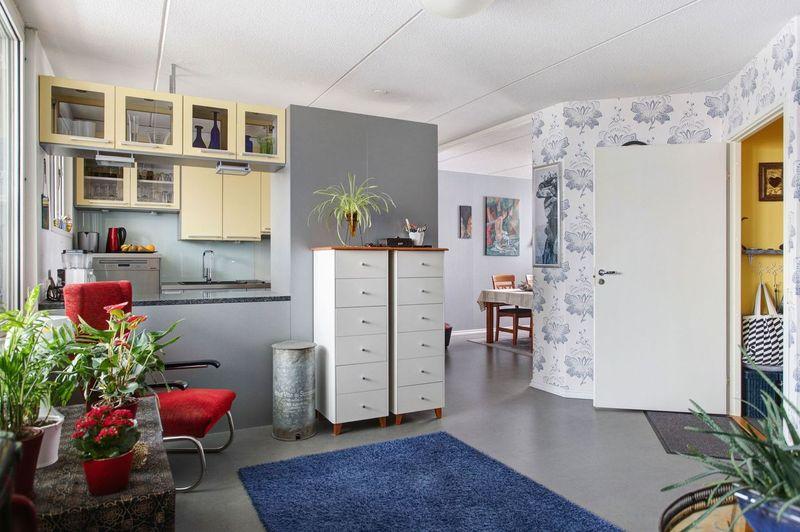 Puustellinpolku 16, Malminkartano, Helsinki