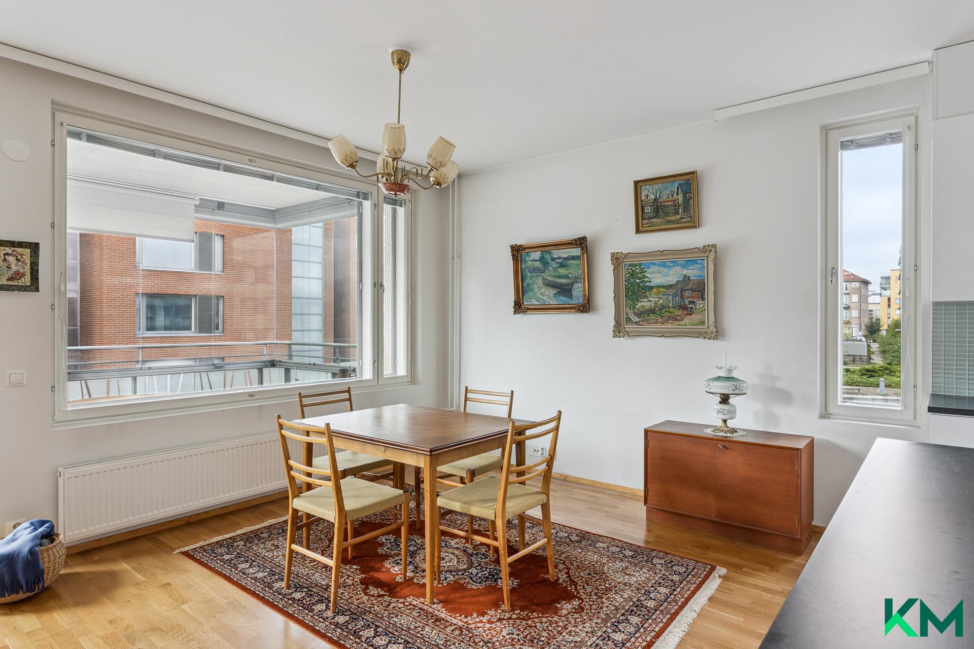 Kutomotie 8, Tali, Helsinki