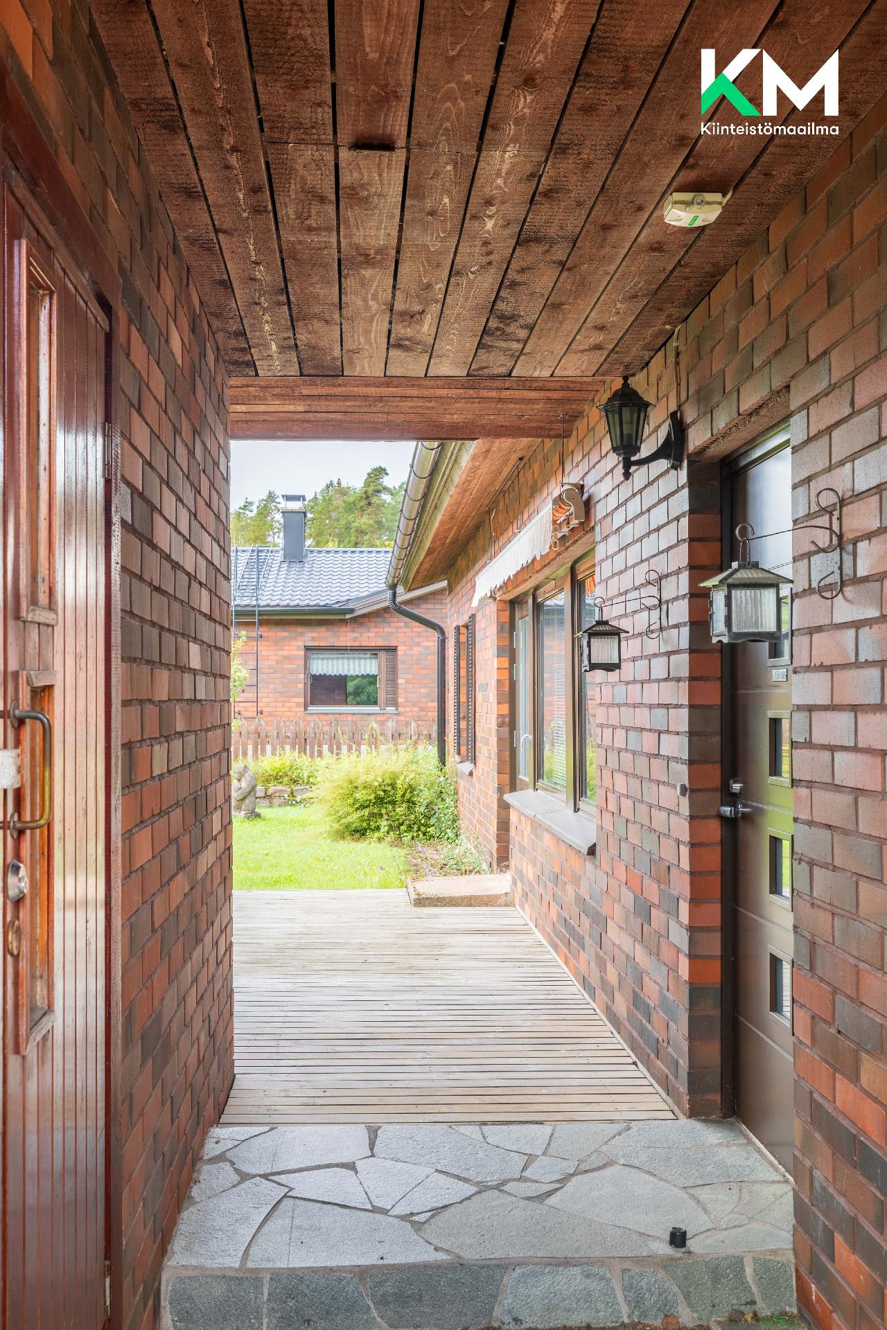 Mattaksenkuja 18, Ruskeasanta, Vantaa