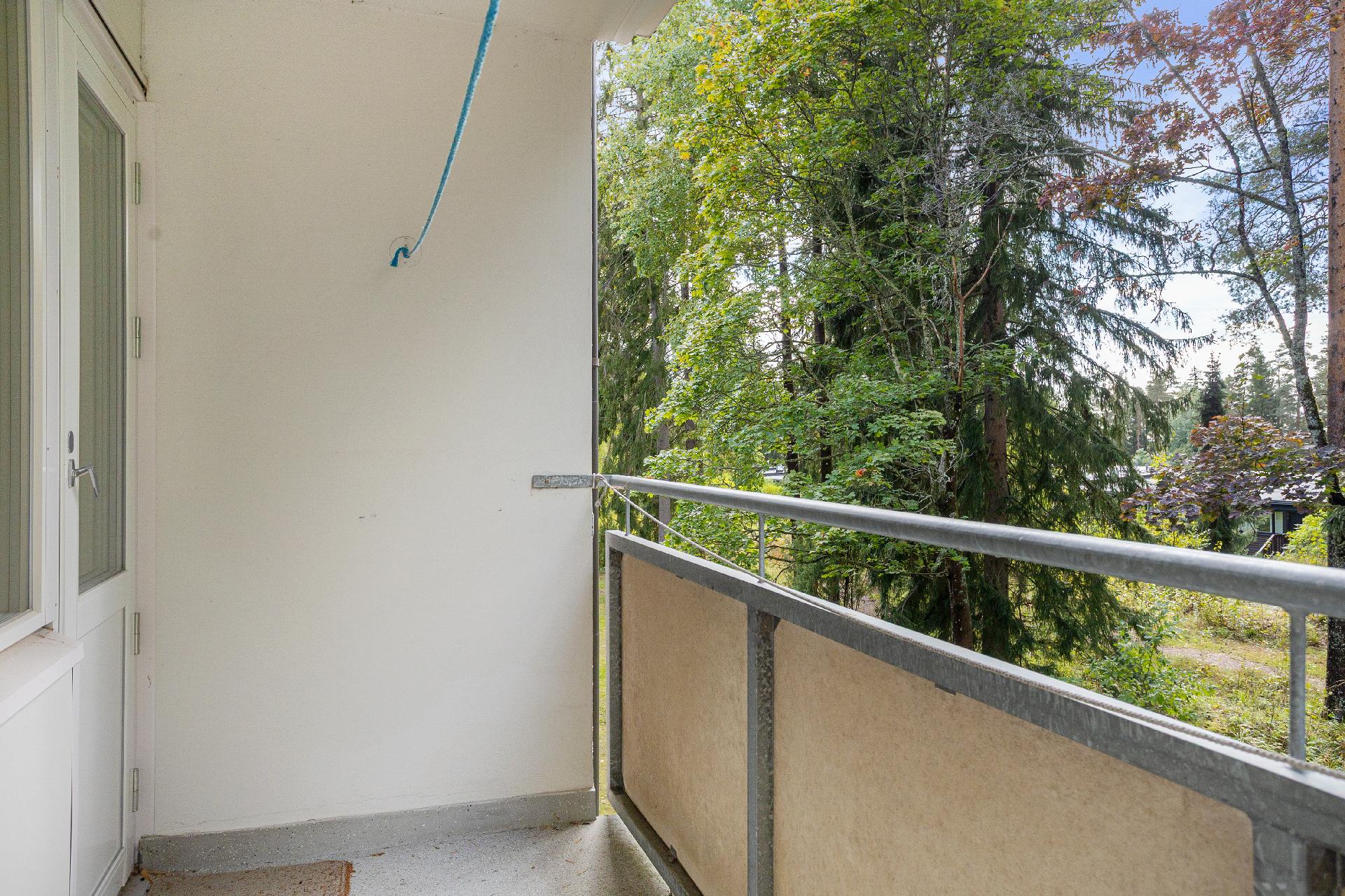 Petäjätie 4, Pikku-Palomäki, Kouvola