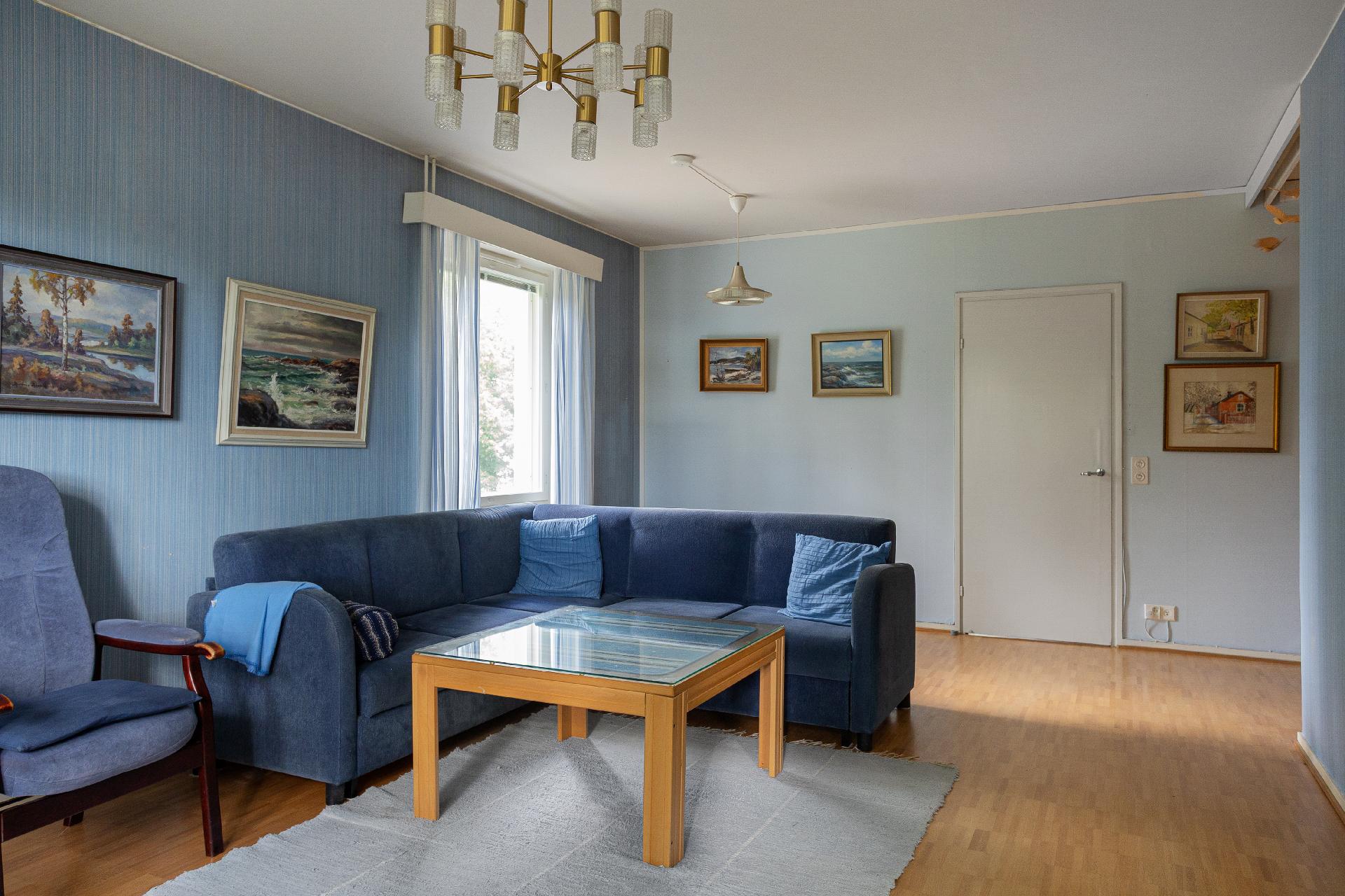 Petäjätie 4, Pikku-Palomäki, Kouvola