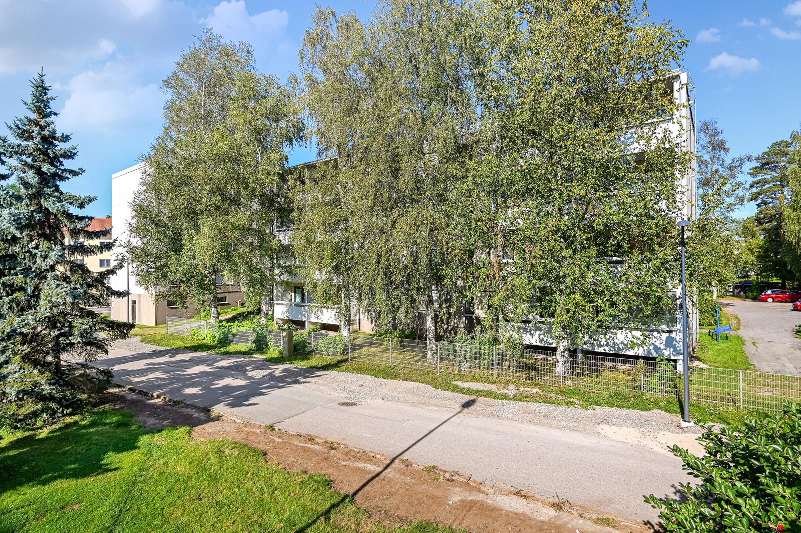 Mannilantie 21, Keskusta, Järvenpää