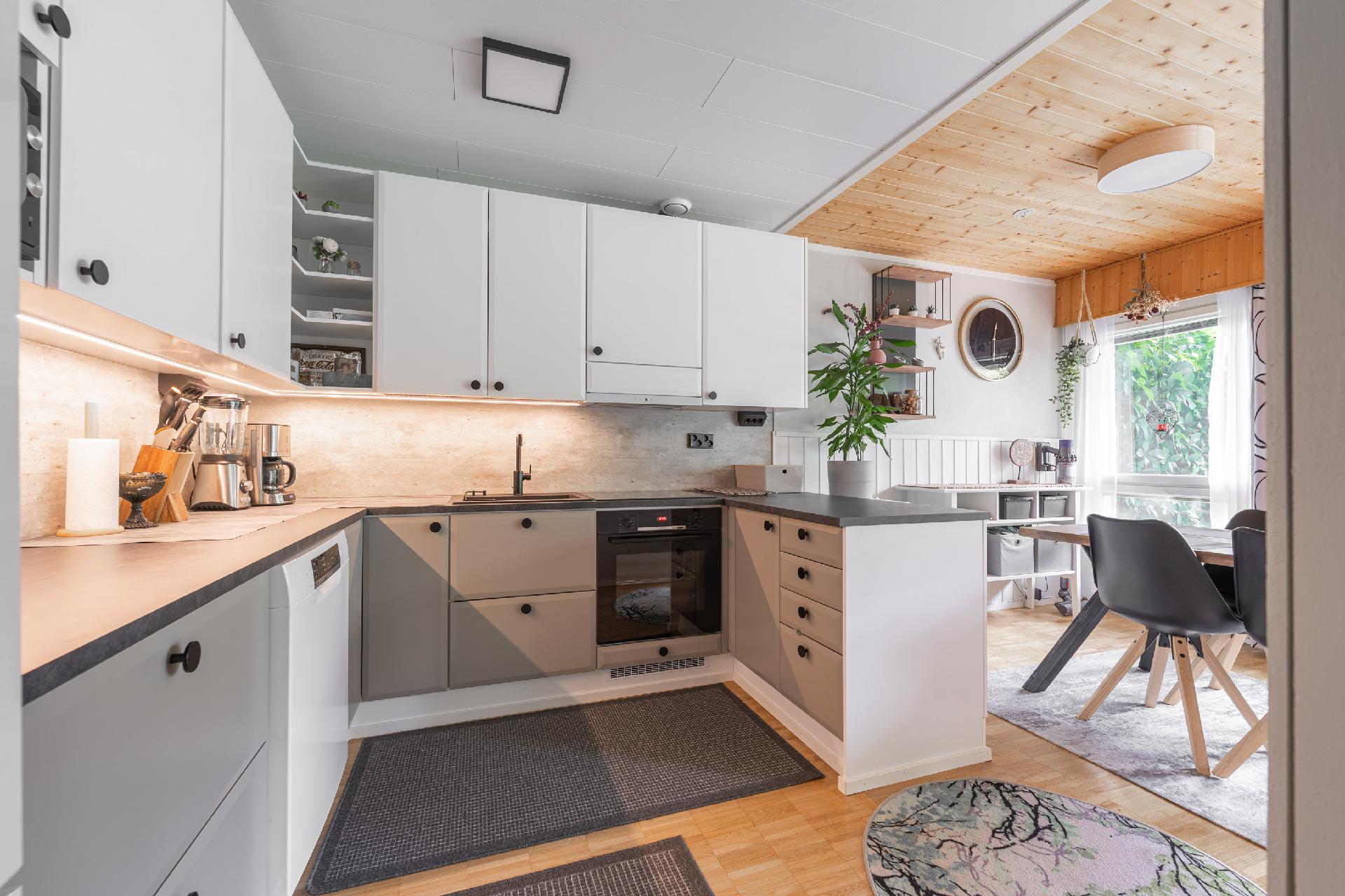 Laaksopolku 1-3, Vuorela, Siilinjärvi