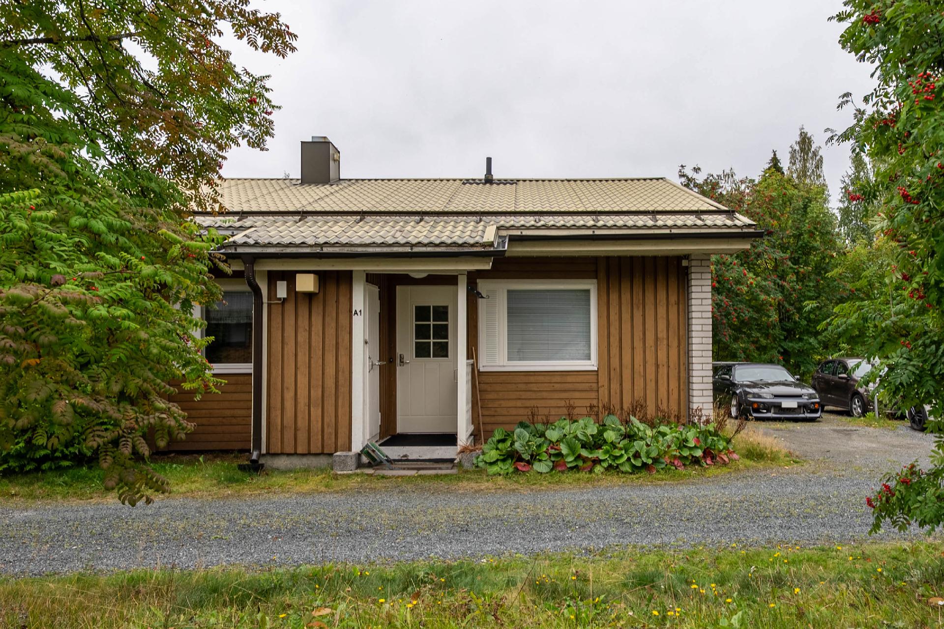 Laaksopolku 1-3, Vuorela, Siilinjärvi